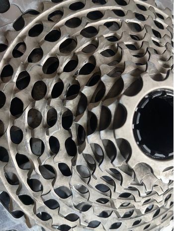 Used Sram XX1 XG1199 10-42T 11 Speed bike — image 5 of 10