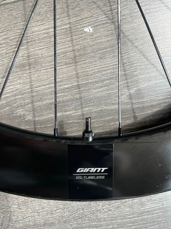 Used Giant SLR 1 wielset slr 1 bike — image 4 of 7