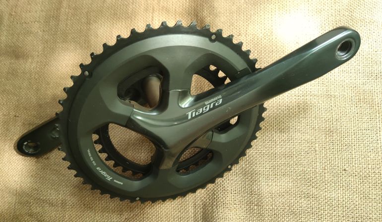Używany Shimano Tiagra FC-4700 52/36 Double Chainring 175mm bike — zdjęcie 1 z 8