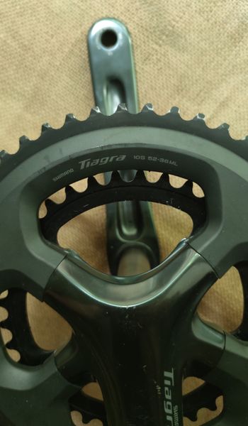 Używany Shimano Tiagra FC-4700 52/36 Double Chainring 175mm bike — zdjęcie 3 z 8