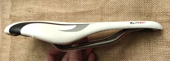 Used Selle Italia Pinarello Most XLR XP Saddle White Black Carbon Fibre bike — image 5 of 7