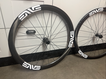 Używany Enve SES 3.4 2025 bike — zdjęcie 3 z 3