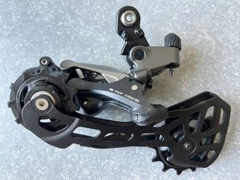 Used Shimano GRX RD-RX810 Shadow RD+ 11-speed GS bike — image 3 of 5