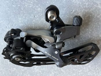 Used Shimano GRX RD-RX810 Shadow RD+ 11-speed GS bike — image 4 of 5