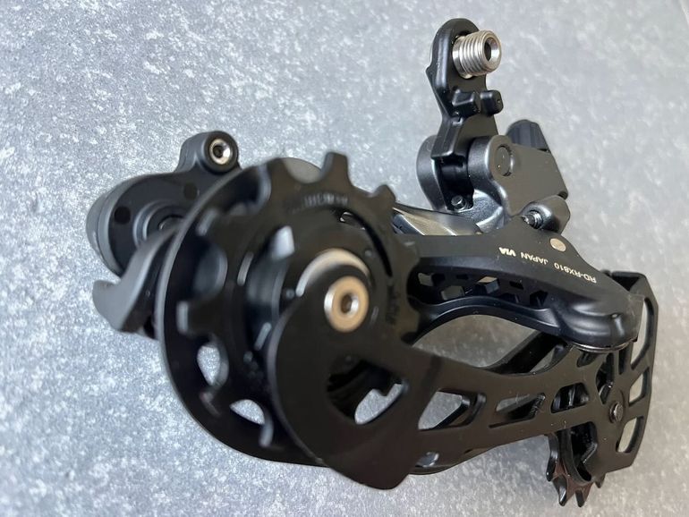 Used Shimano GRX RD-RX810 Shadow RD+ 11-speed GS bike — image 5 of 5