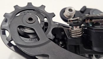 Używany Shimano RD-R8050-GS 11-speed bike — zdjęcie 3 z 4