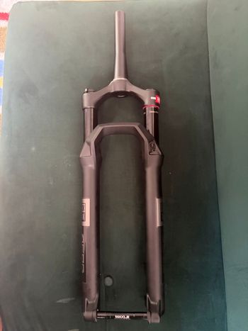Used RockShox REBA 110mm 2025 bike — image 3 of 9