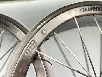 Used Lightweight Pfadfinder Evo Wheelset 2025 bike — image 10 of 11