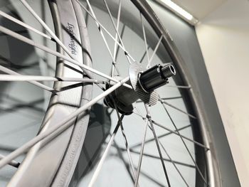 Used Lightweight Pfadfinder Evo Wheelset 2025 bike — image 5 of 11