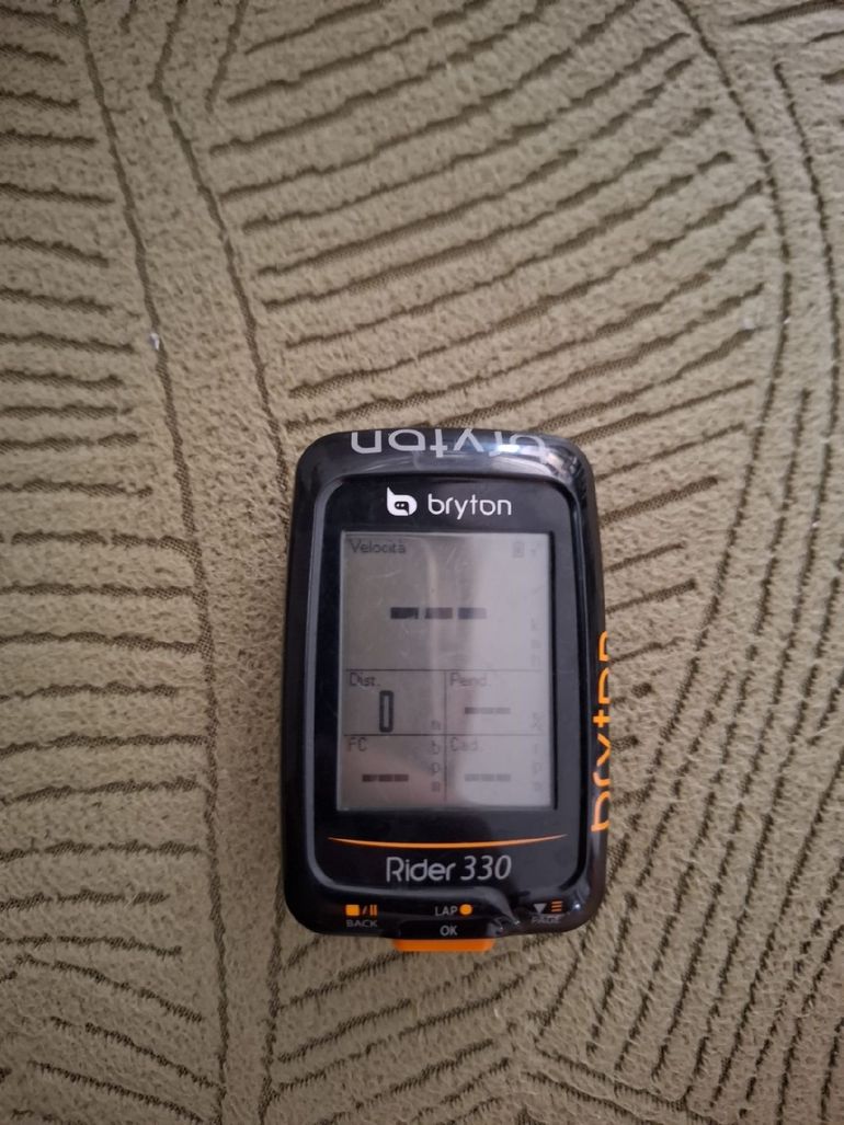 Używany Bryton Rider 330 GPS Computer 2019 bike — zdjęcie 1 z 3