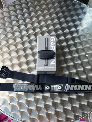 Used Garmin HRM-Dual Heart Rate Monitor bike — image 4 of 4
