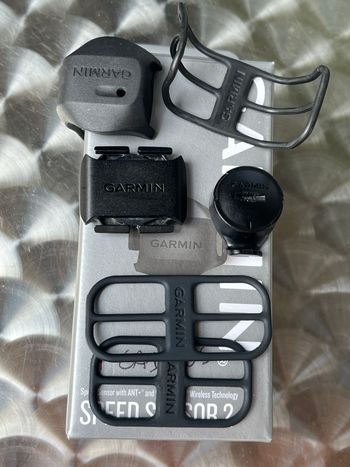 Used Garmin Speed Sensor + Cadence Sensor bike — image 2 of 3