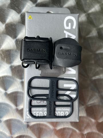 Used Garmin Speed Sensor + Cadence Sensor bike — image 1 of 3