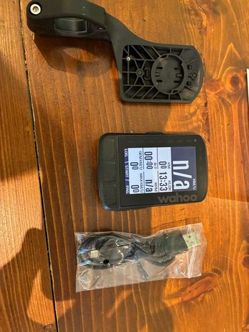 Used Wahoo ELEMNT ROAM 3 GPS Bike Computer 2023 bike — image 4 of 8