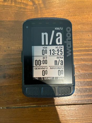Used Wahoo ELEMNT ROAM 3 GPS Bike Computer 2023 bike — image 2 of 8
