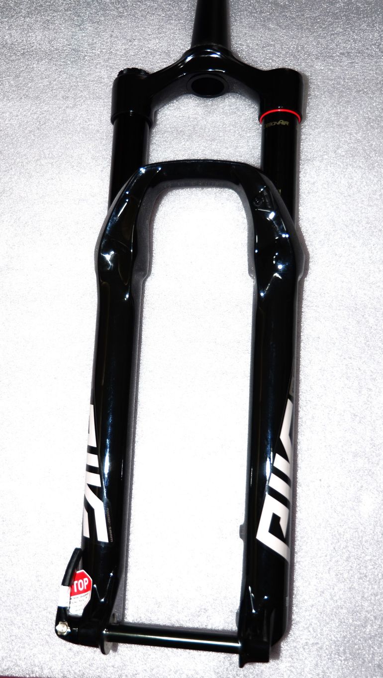 Used RockShox Pike Ultimate 29 Boost DebonAir 130mm bike — image 1 of 4