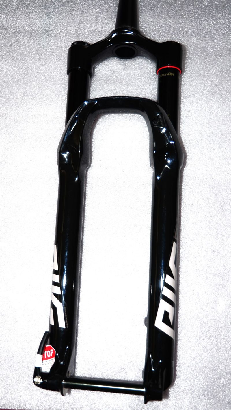 Used RockShox Pike Ultimate 29 Boost DebonAir 130mm Fork