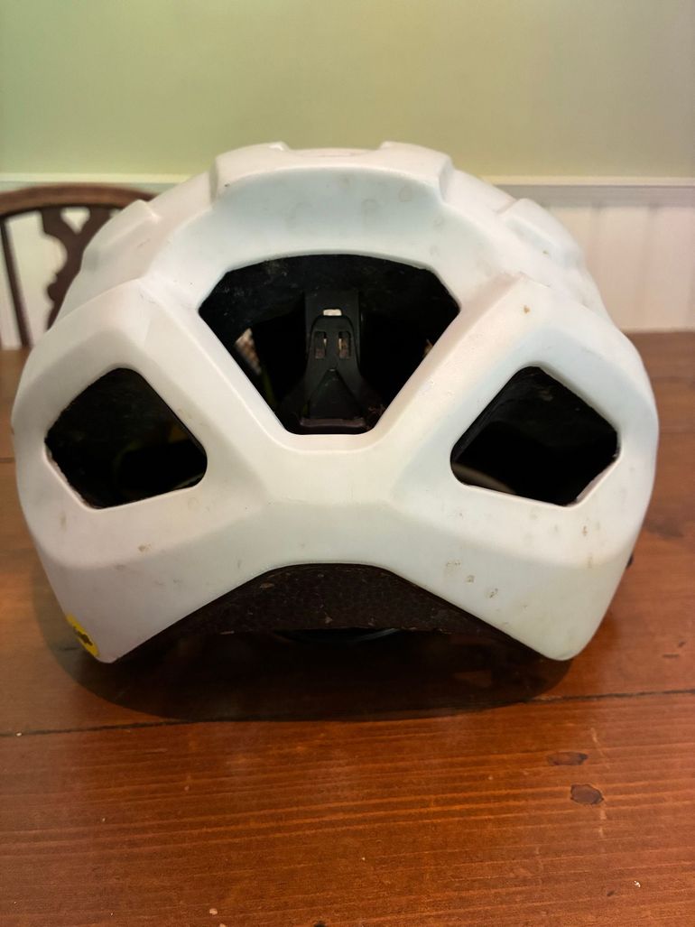Used ABUS FIETSHELM 2022 bike — image 3 of 6