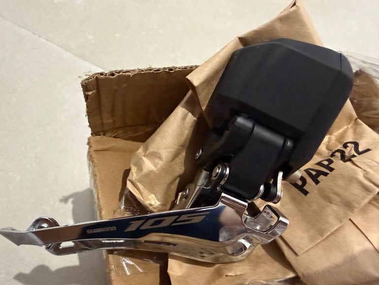 Used Shimano FD-R7150 2026 bike — image 1 of 2