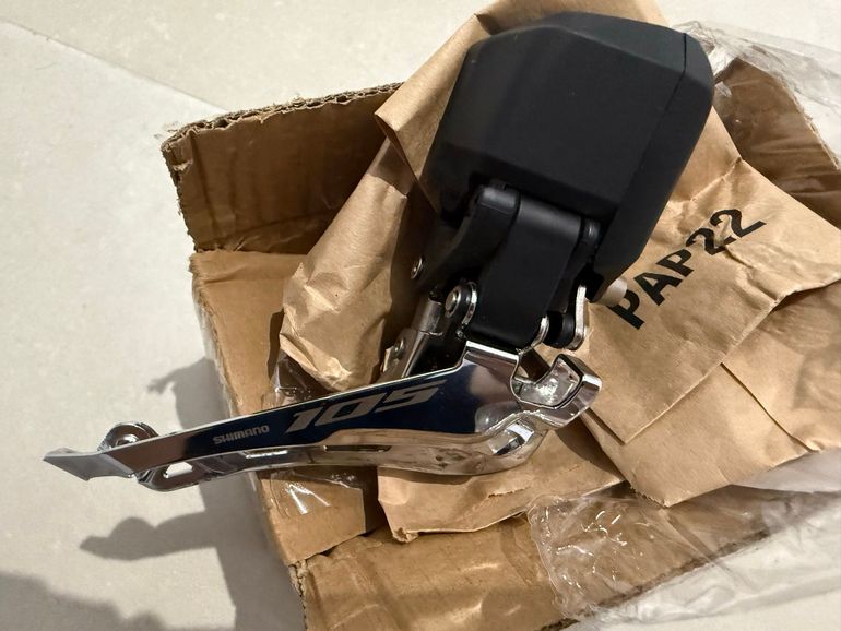 Used Shimano FD-R7150 2026 bike — image 2 of 2