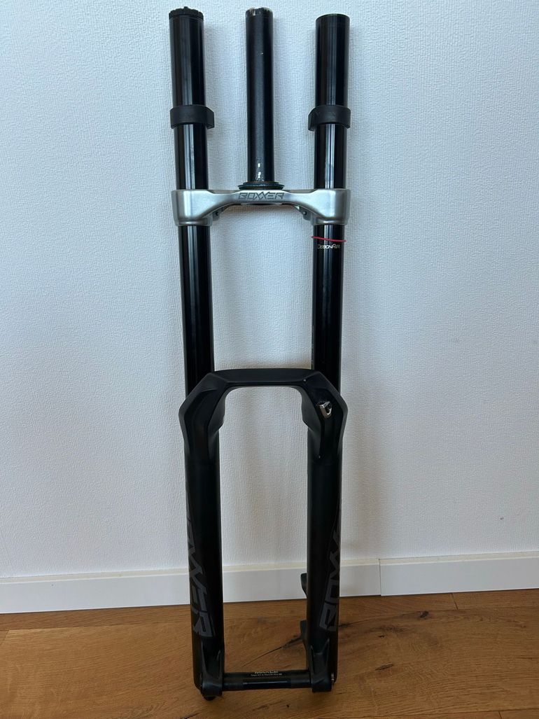 Używany RockShox Boxxer Ultimate CHARGER 2.1 27.5 bike — zdjęcie 1 z 23