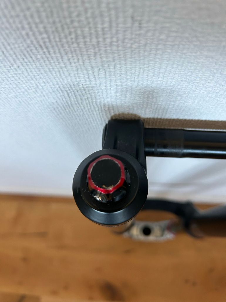 Używany RockShox Boxxer Ultimate CHARGER 2.1 27.5 bike — zdjęcie 18 z 23