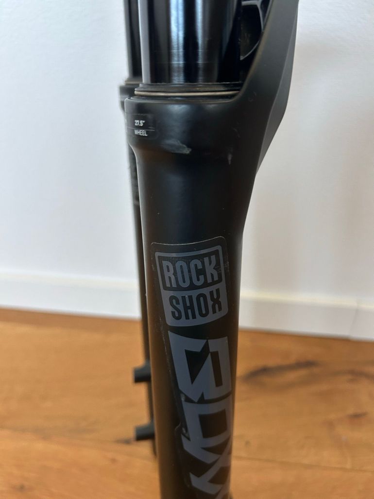 Używany RockShox Boxxer Ultimate CHARGER 2.1 27.5 bike — zdjęcie 14 z 23