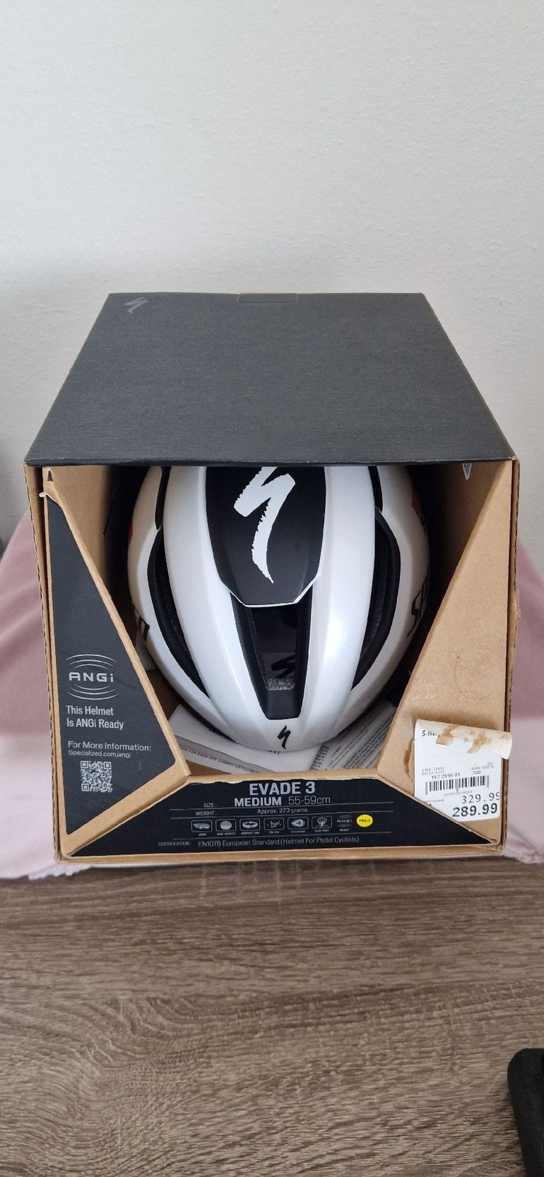 Used Specialized evade 3 2024 bike — image 6 of 8