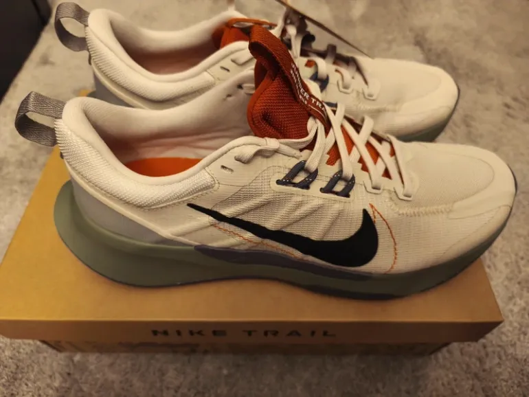 Używany Nike Juniper Trail 2 bike — zdjęcie 8 z 11