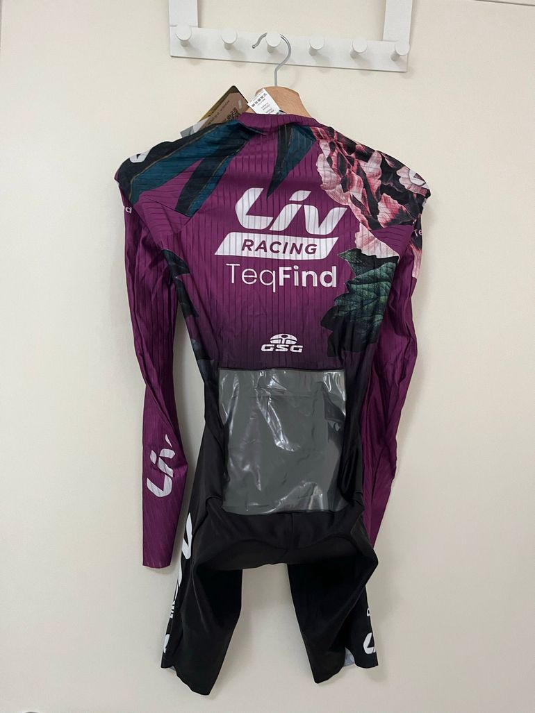 Used gsg Body Liv bike — image 2 of 2