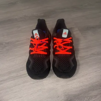 Używany Adidas Ultraboost DNA bike — zdjęcie 3 z 7