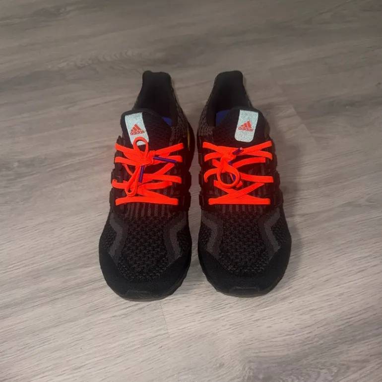Używany Adidas Ultraboost DNA bike — zdjęcie 3 z 7