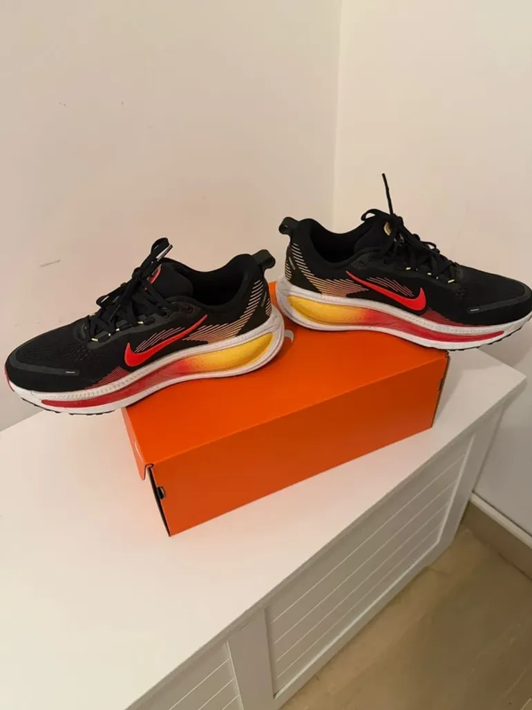Używany Nike Vomero bike — zdjęcie 3 z 7