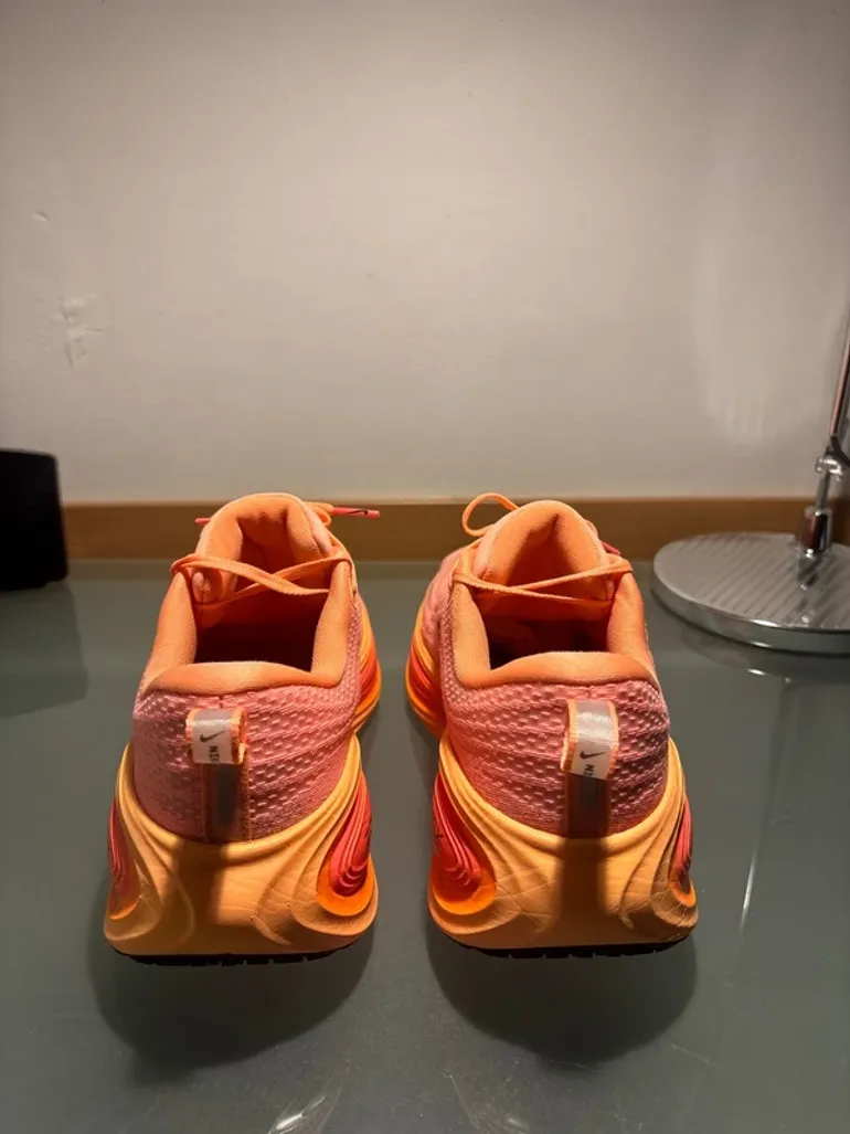 Używany Nike Vomero Plus bike — zdjęcie 7 z 10