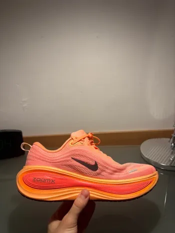 Używany Nike Vomero Plus bike — zdjęcie 4 z 10