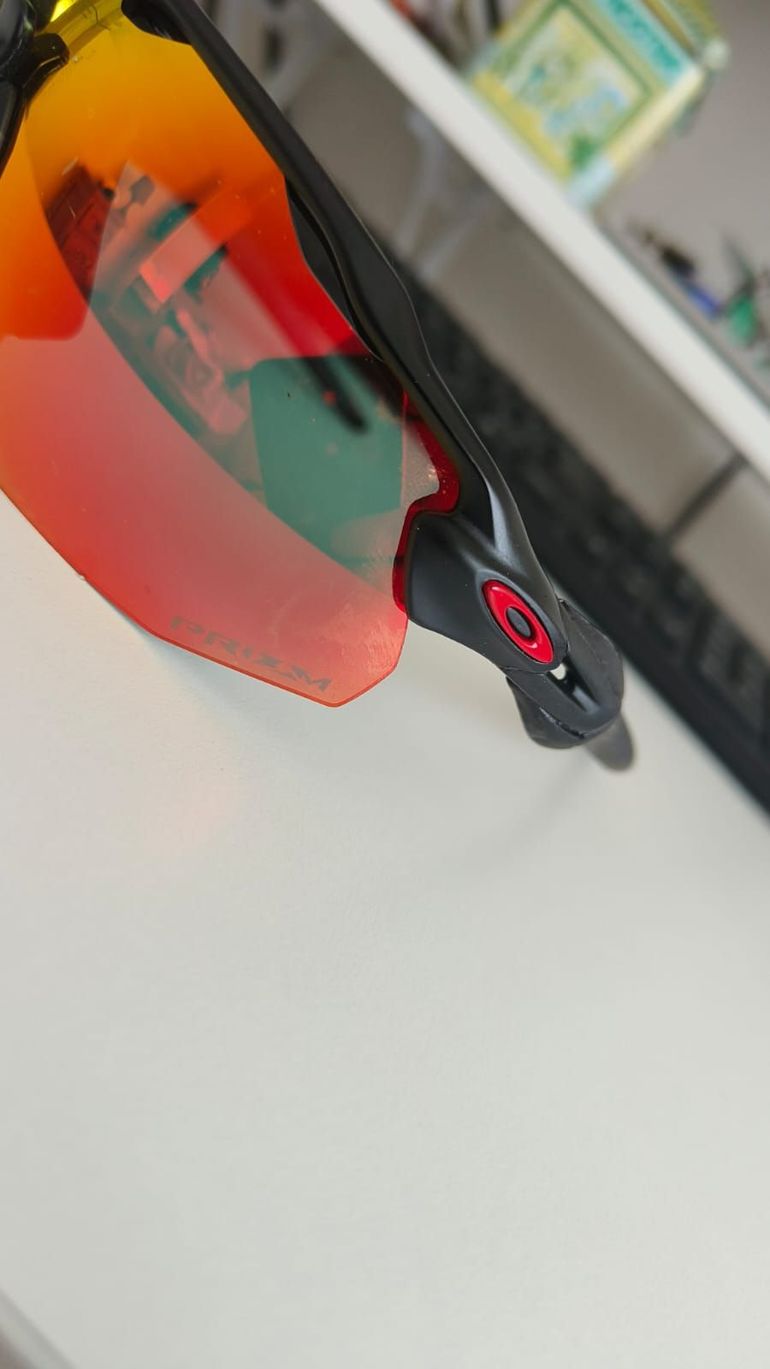 Used Oakley Radar EV Path Sunglasses 2025 bike — image 3 of 5