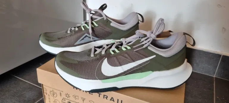 Używany Nike Baskets taille 43 bike — zdjęcie 1 z 8