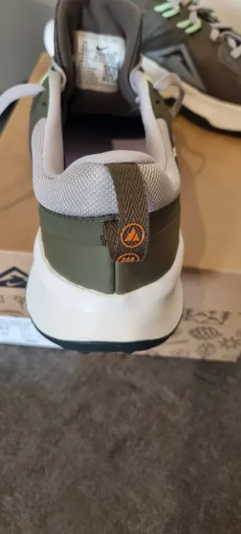 Używany Nike Baskets taille 43 bike — zdjęcie 6 z 8