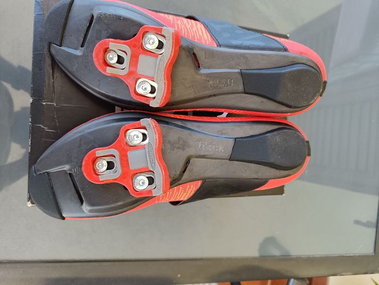 Used Fizik Vento Infinito Carbon 2 bike — image 5 of 5