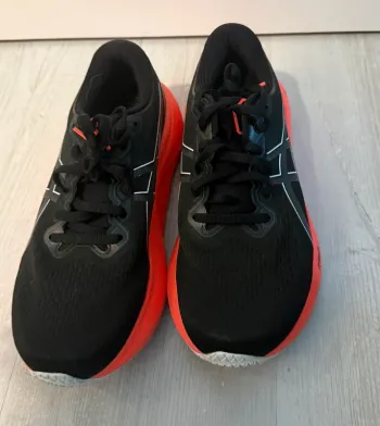 Używany Asics Gel-Kayano 30 bike — zdjęcie 3 z 3