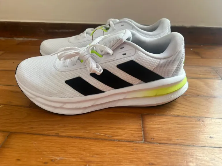 Used Adidas Cloudfoam bike — image 2 of 6