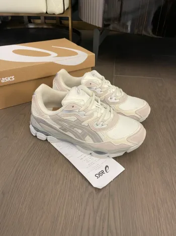 Używany Asics Gel-Nyc bike — zdjęcie 2 z 6