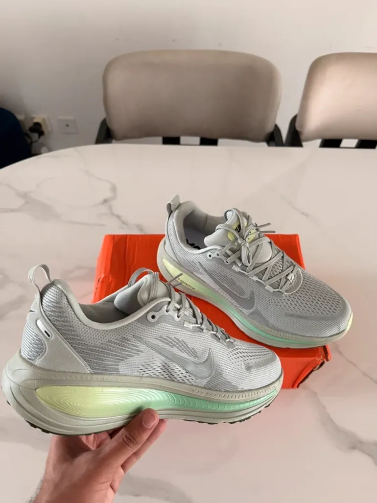 Używany Nike Zoom Vomero bike — zdjęcie 5 z 7