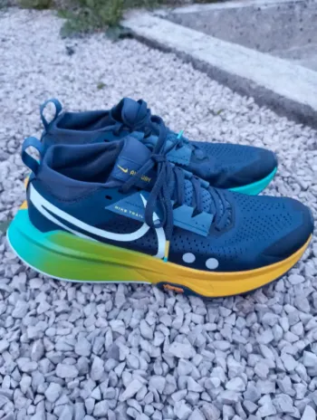 Używany Nike ZoomX Zegama Trail 2 bike — zdjęcie 2 z 15