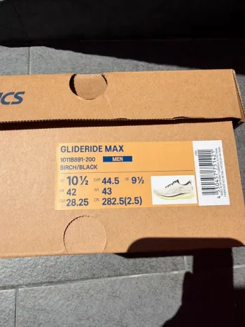 Używany Asics Glideride Max bike — zdjęcie 7 z 7