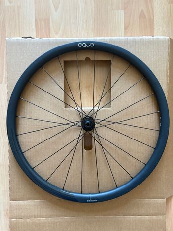 Używany OQUO RC25Team Gravel Wheelset 2025 bike — zdjęcie 7 z 8