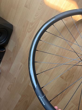 Używany OQUO RC25Team Gravel Wheelset 2025 bike — zdjęcie 2 z 8