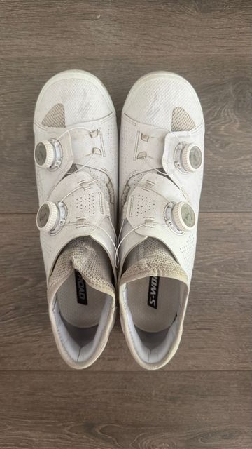 Used Specialized Ares Cycling Shoes