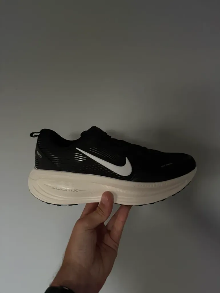 Używany Nike Vomero 18 bike — zdjęcie 4 z 8
