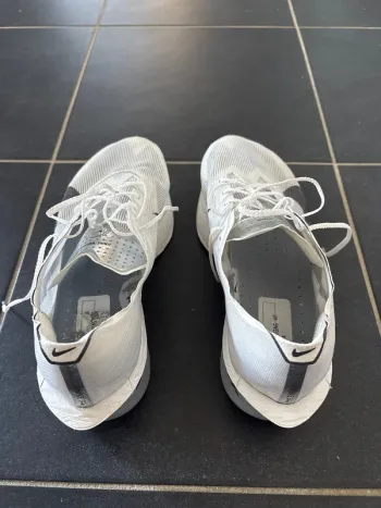 Używany Nike Vaporfly 4 bike — zdjęcie 6 z 7